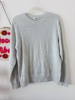 NWOT Goodfellow & Co Light Gray Textured Crewneck Sweater